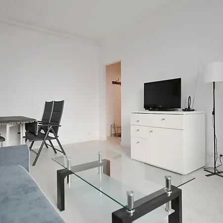 Stylowy 3city W Centrum Sopotu Z Jedna Sypialnia By Renters Apartment *